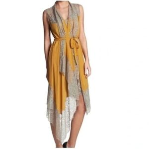 NWT BCBG MaxAzaria Silk Wrap Dress size s